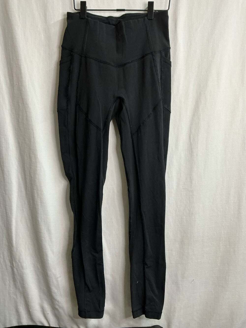 Lululemon Black High-Rise Pocket Leggings Size 6